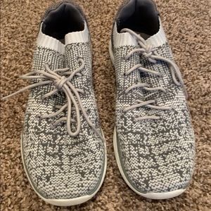 Champion knit tennis shoes